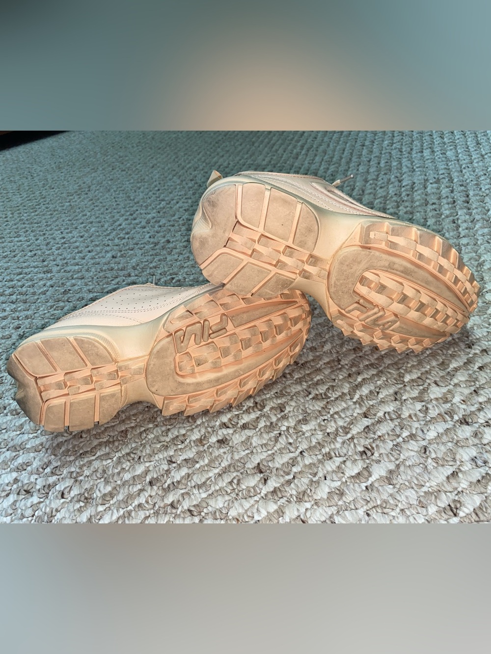 FILA SNEAKERS - WOMEN'S SIZE 8 - Picture 6 of 7